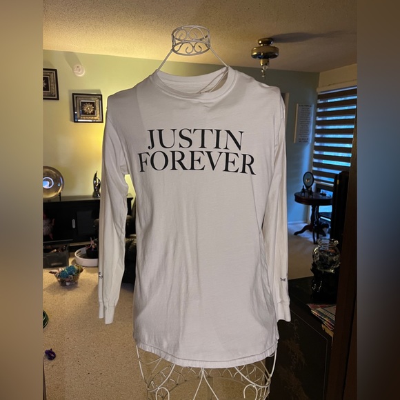 Justin Bieber Purpose World Tour Long Sleeve Merch - Picture 1 of 4